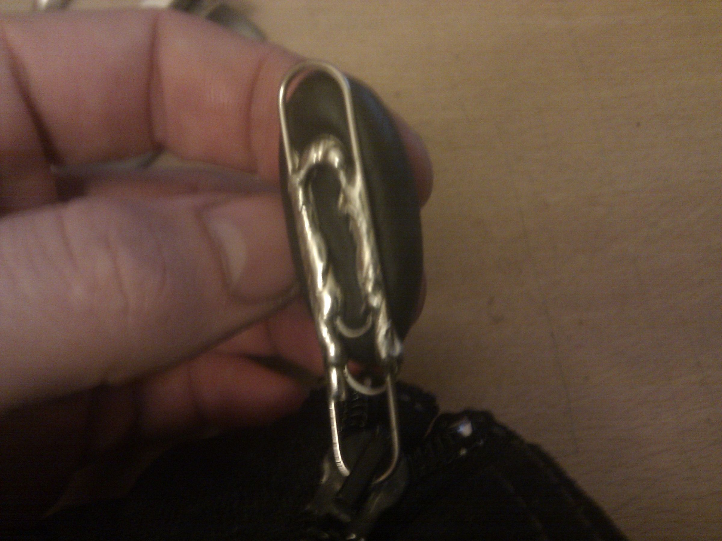 Fix a Broken Zipper Pull. 3 Steps Instructables