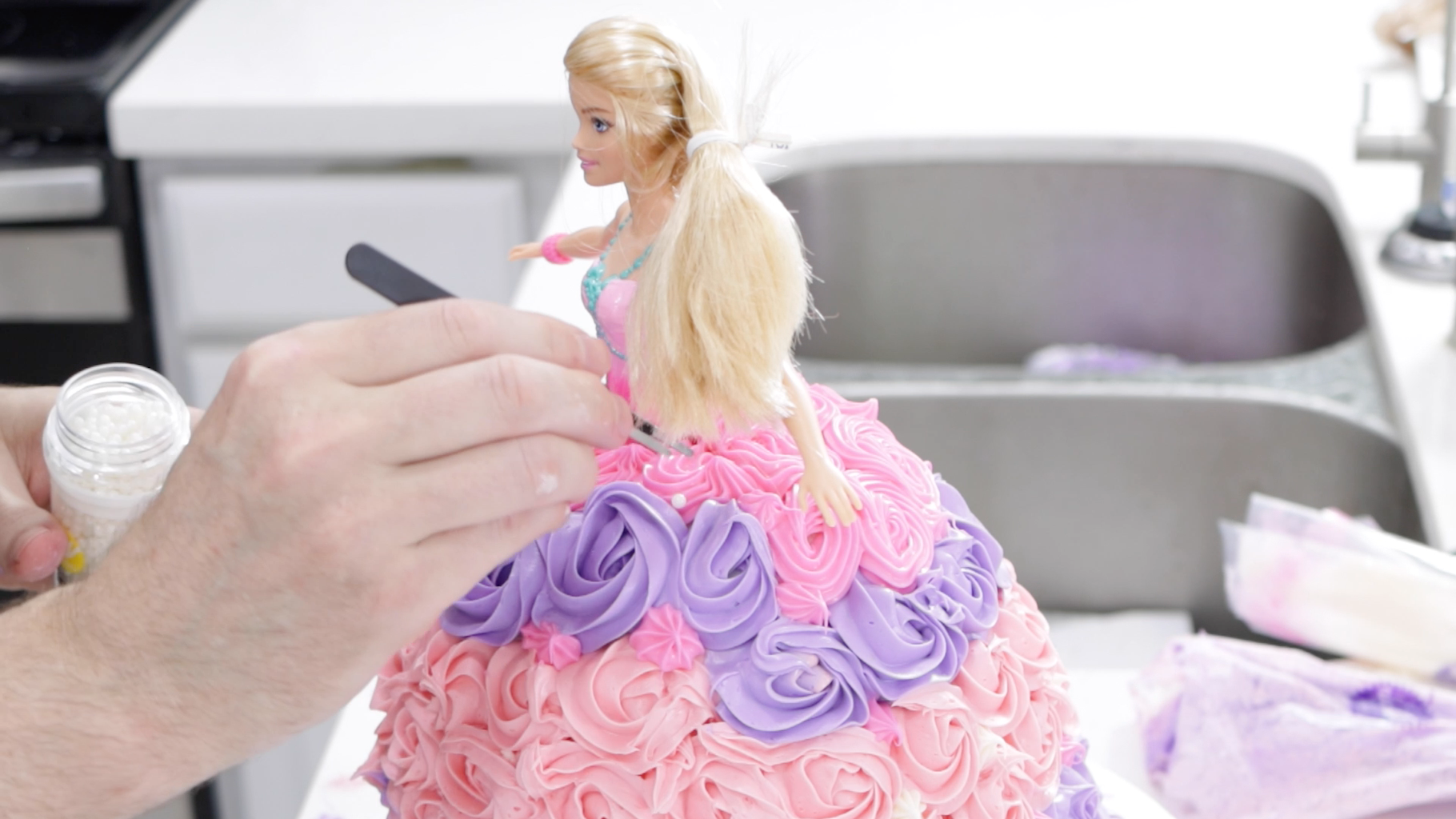 Barbie Cake : 10 Steps (with Pictures) - Instructables