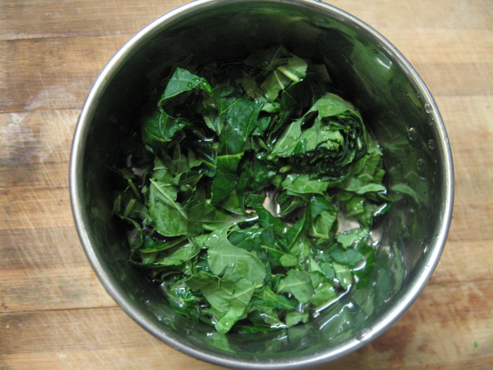 Home Remedy Papaya Leaf Oinment for Muscle Pain and Twisted Joints