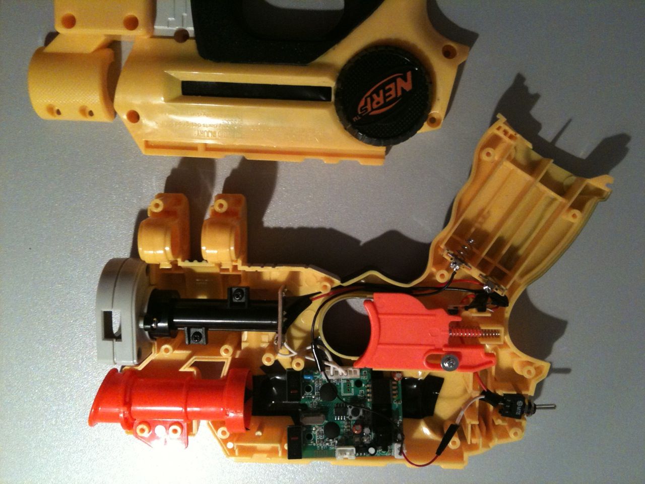 Using a Nerf Gun and Kinect to Play House of the Dead