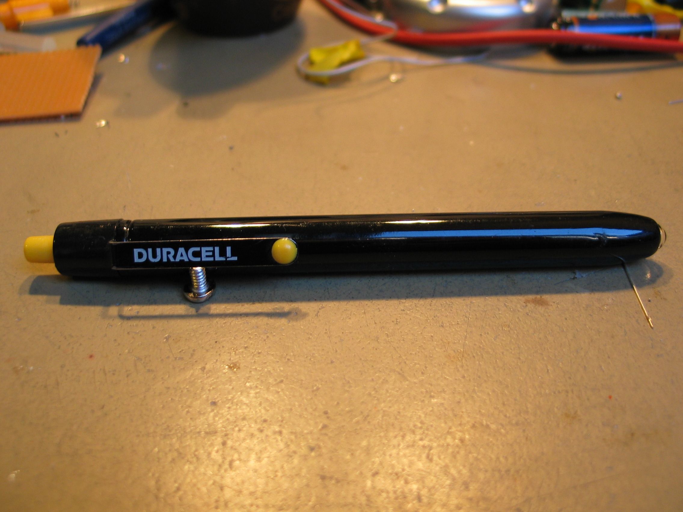 Flashlight With Joule Thief