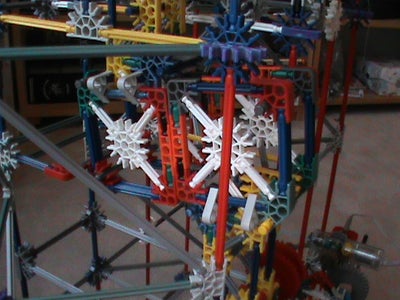 Attaching the Bottom Chain