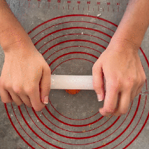 Cover These Pumpkins - in Fondant