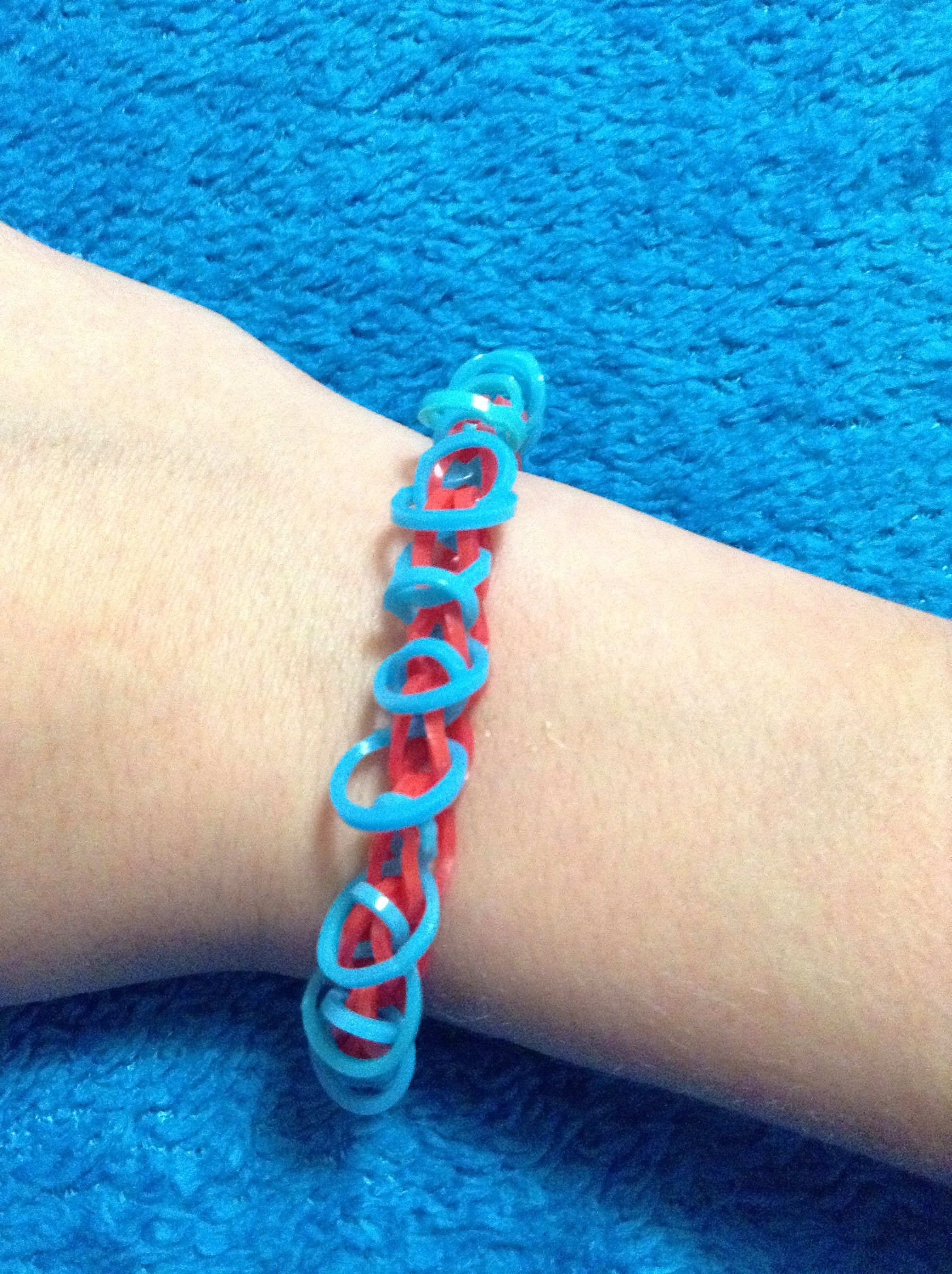 Hoop Rainbow Loom Bracelet