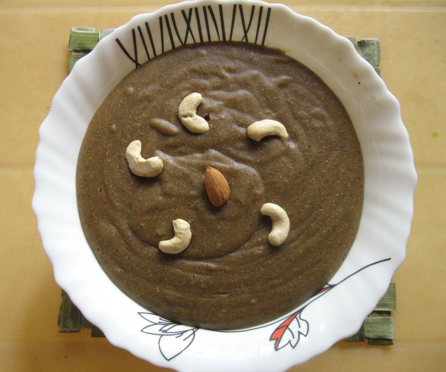 Ulunthu Kali : Sweet Made With Black Gram, Jaggery and Gingelly Oil