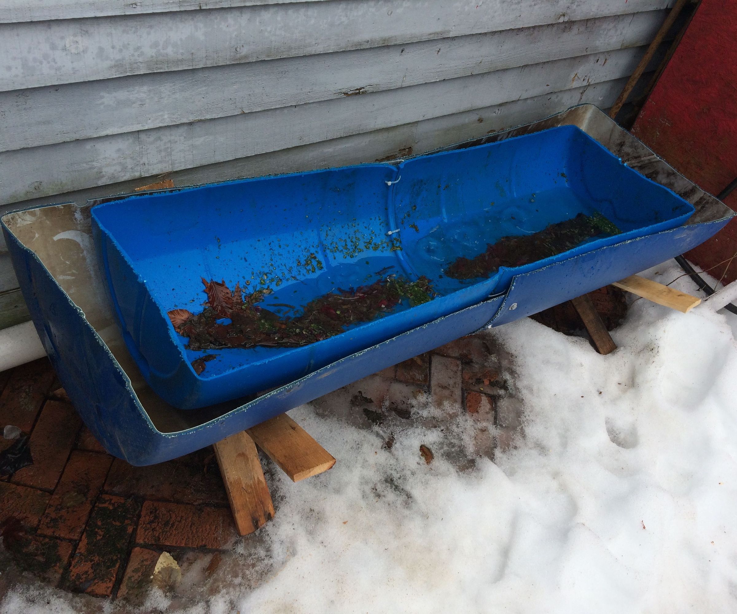 Continuous Compost Tea Bin