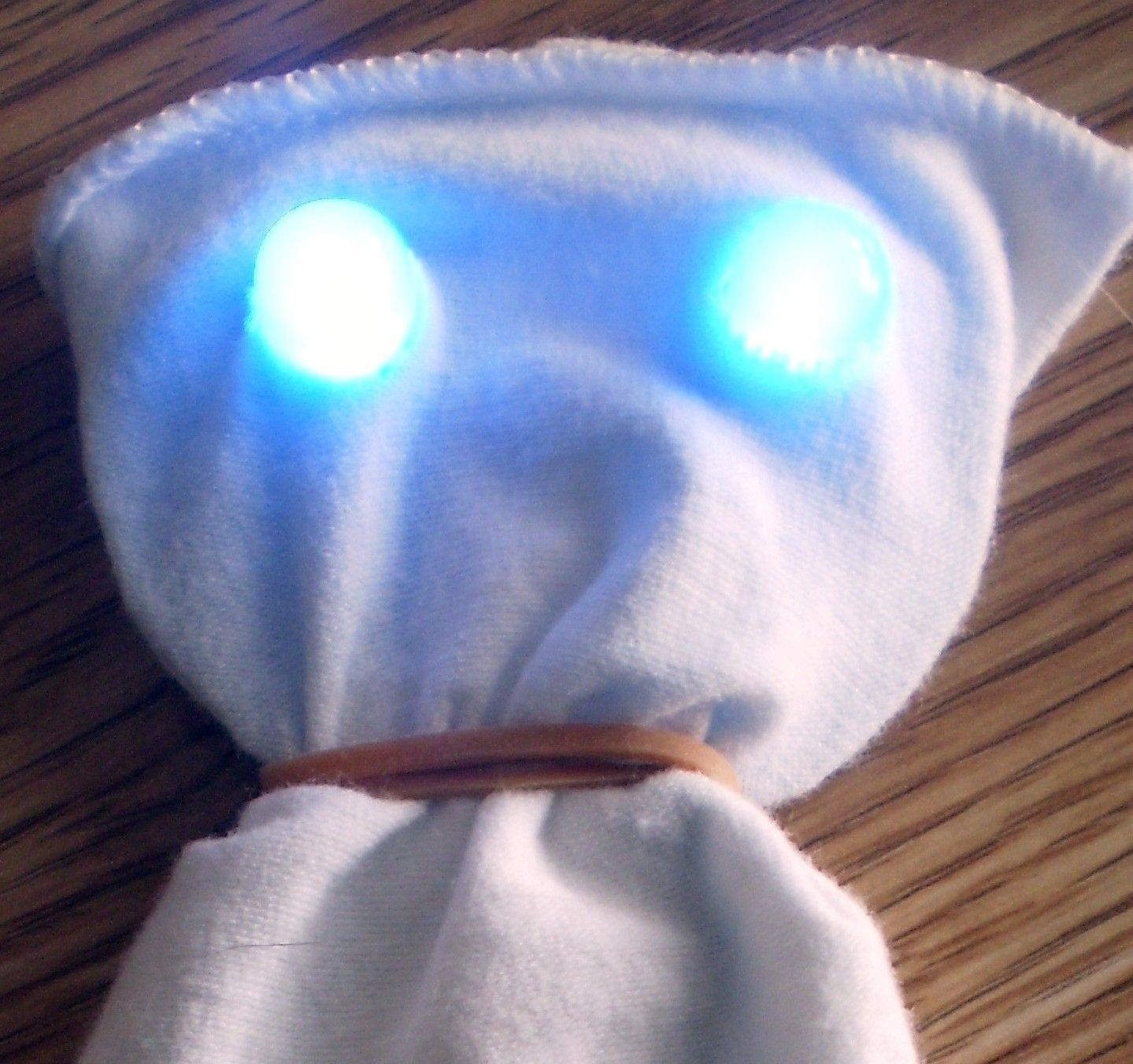 Make Your Own LED Creepy Creature for Less Than $1.00