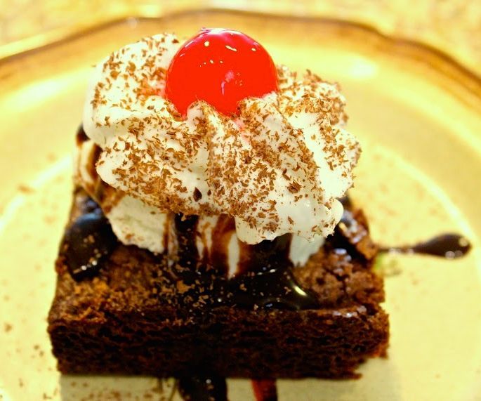 Classic Brownie Sundae
