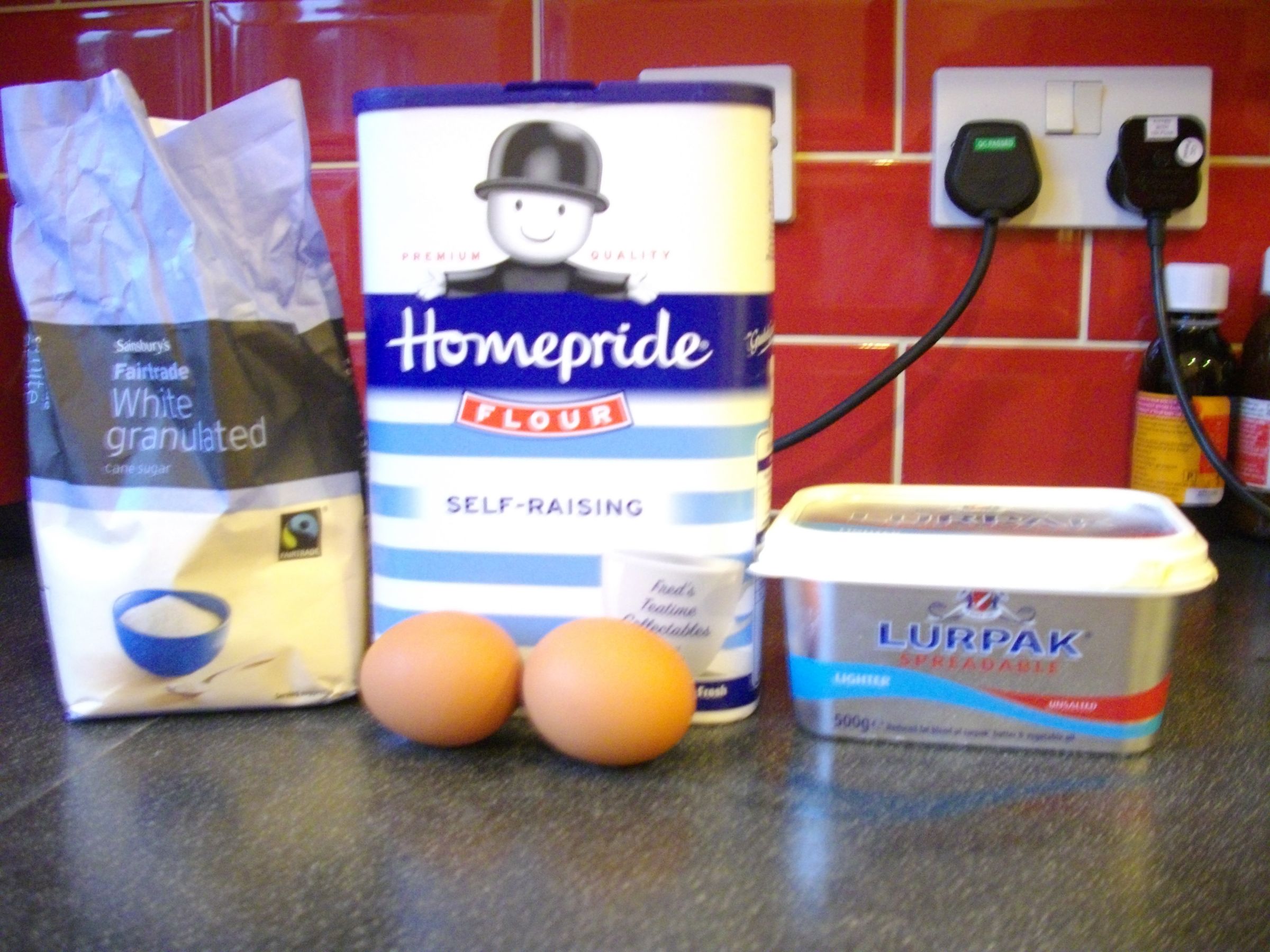 How To Make Plain Fairy Cakes