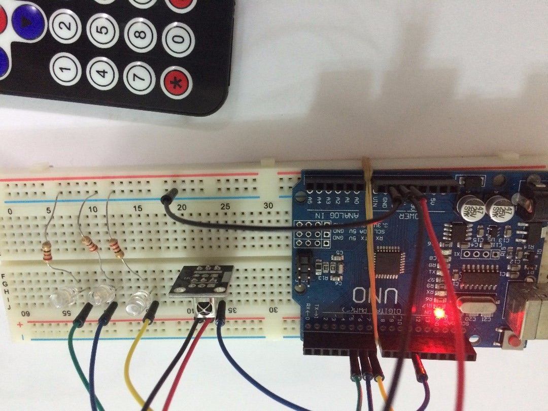  Arduino IR Remote Control Led