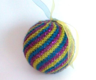 Easy Knit Swirl Ball
