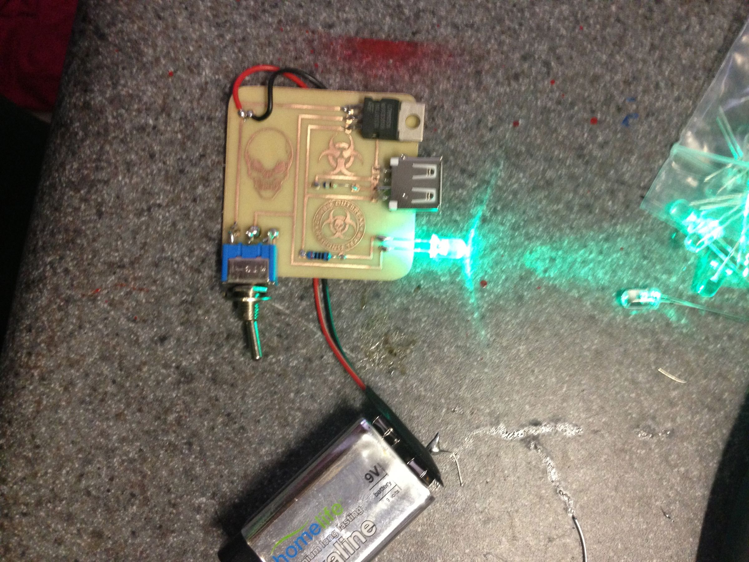 $3.00 Altoids Charger (EASY BUILD) (CHEAP)