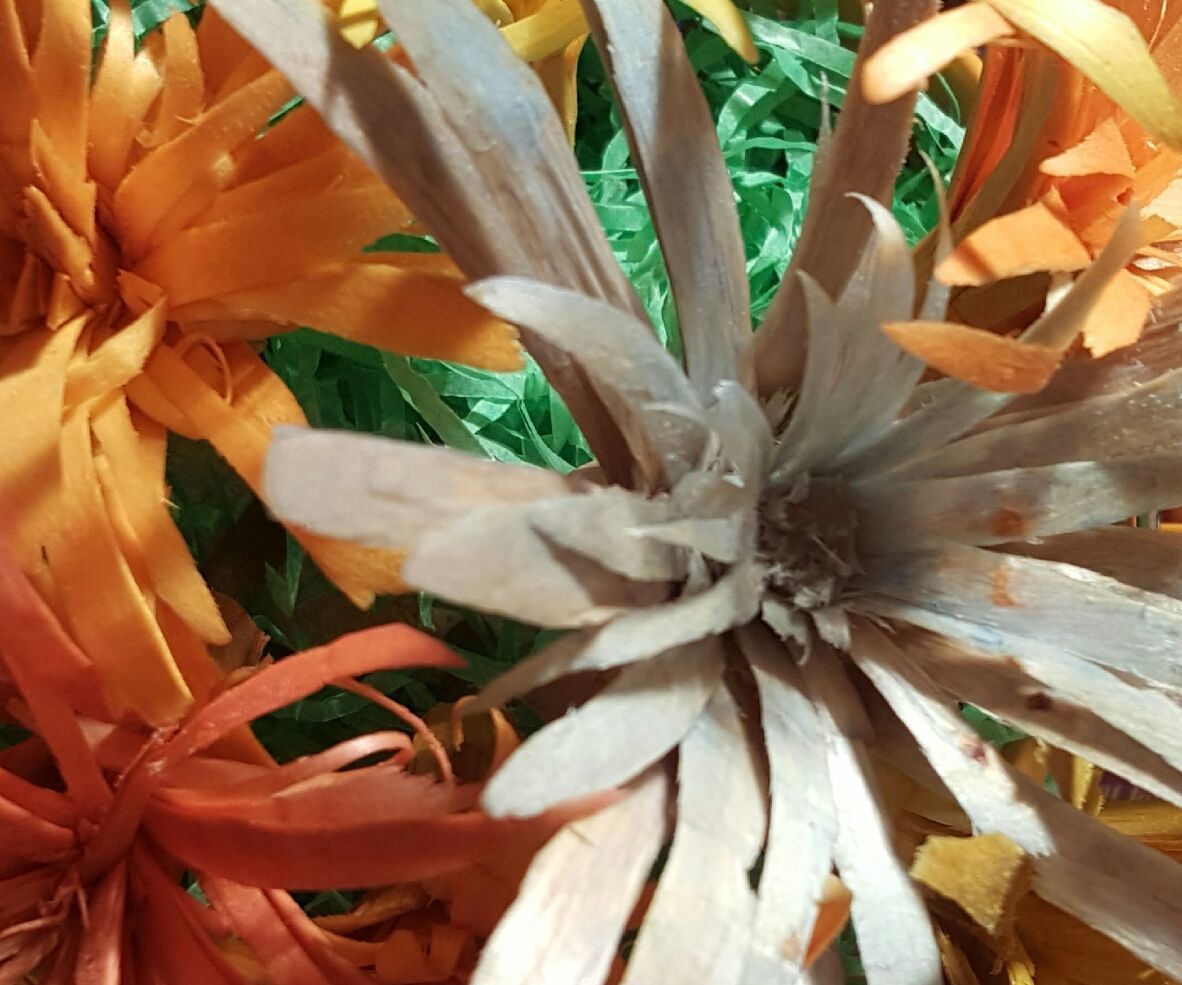 The Simple Realistic Wooden Flower