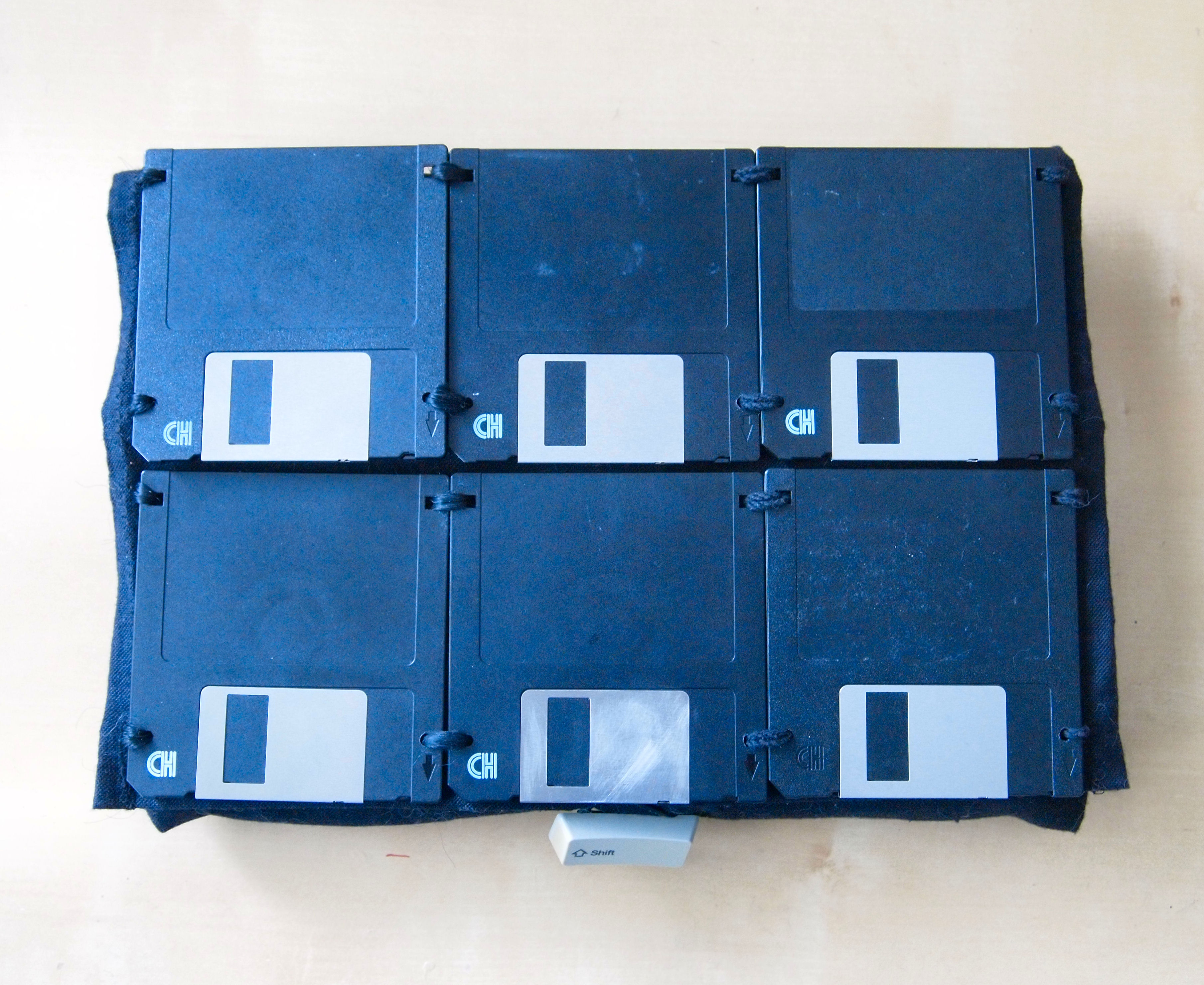 Floppy Disk Ipad Sleeve/Stand 7 Steps Instructables