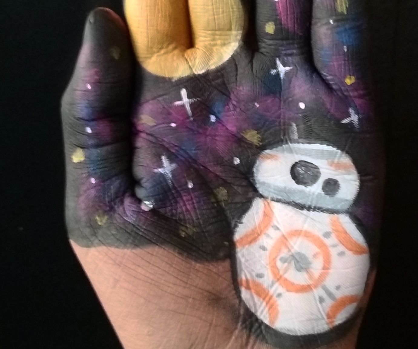 BB8 Hand Art (Star Wars)