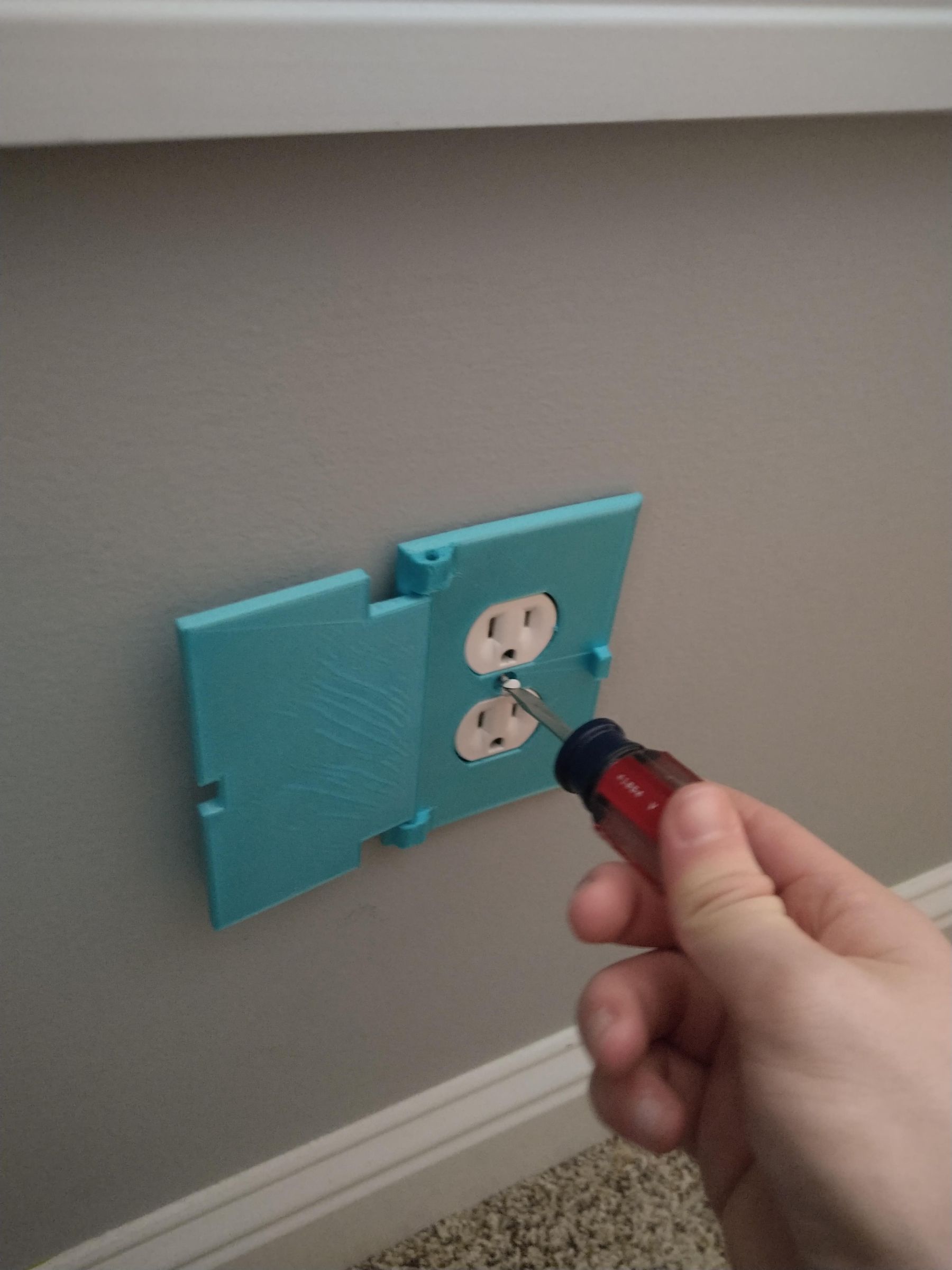 ChildSafe Outlet Cover 5 Steps Instructables
