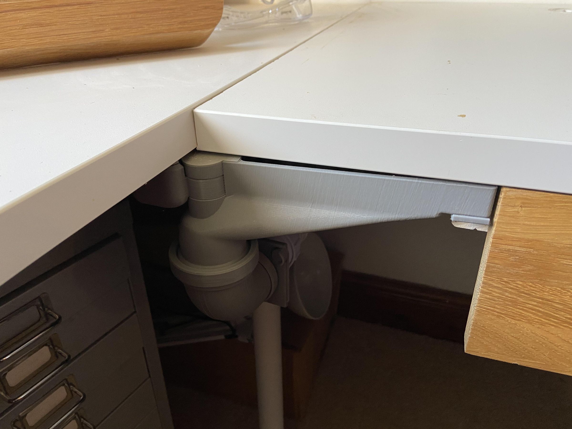 Desk & Workbench Dust/sweepings Collector 7 Steps Instructables