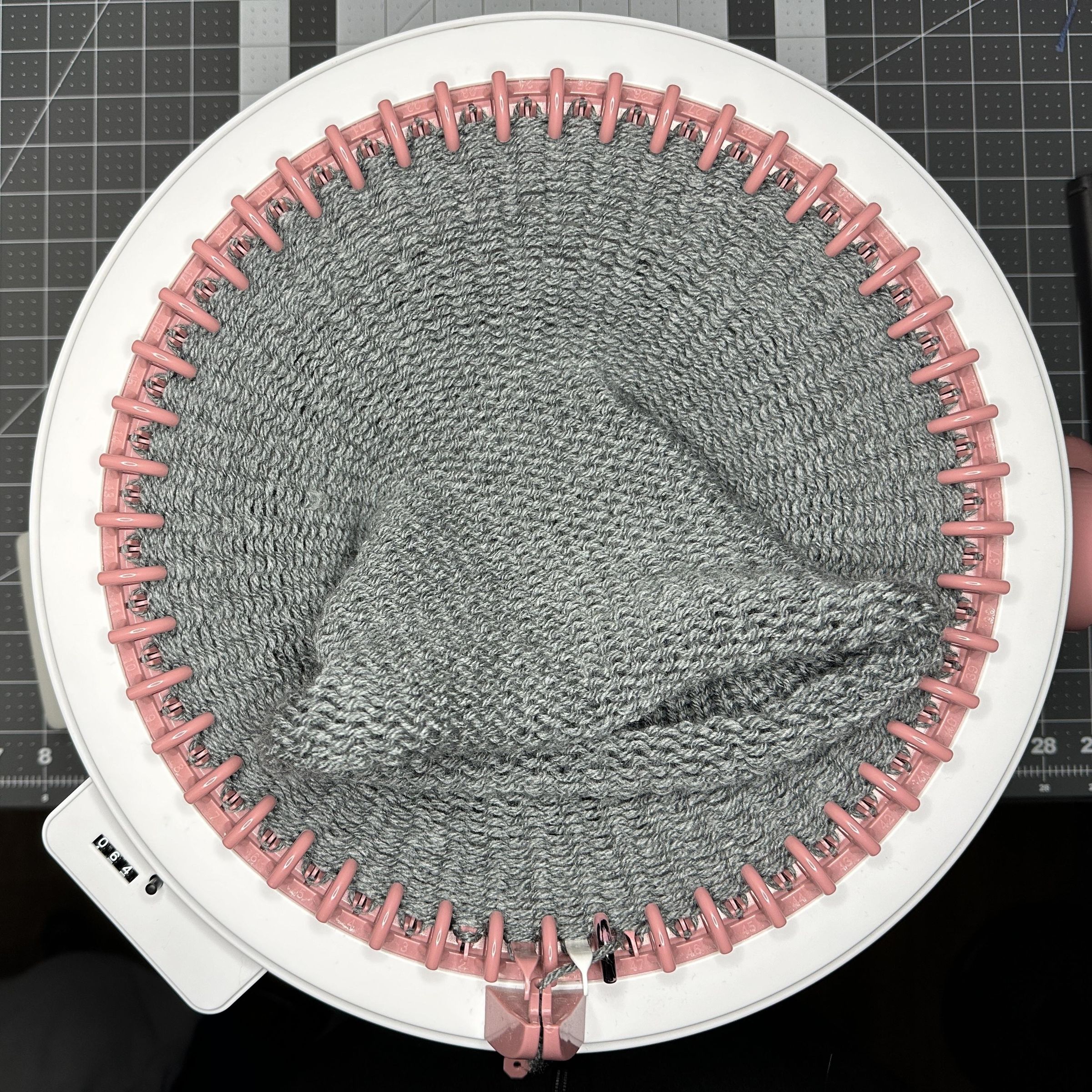 The 20 Minute Knitting Machine Beanie : 18 Steps (with Pictures ...