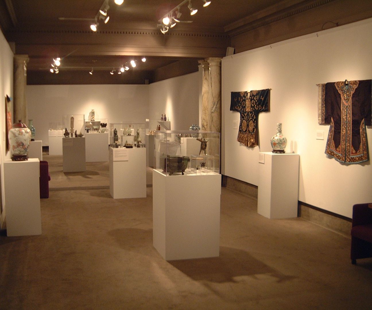 Trade and Promotional Items – Why They Are So Valuable