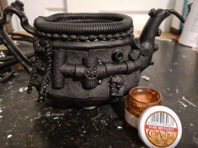 Adding the Metallic Wax Paste