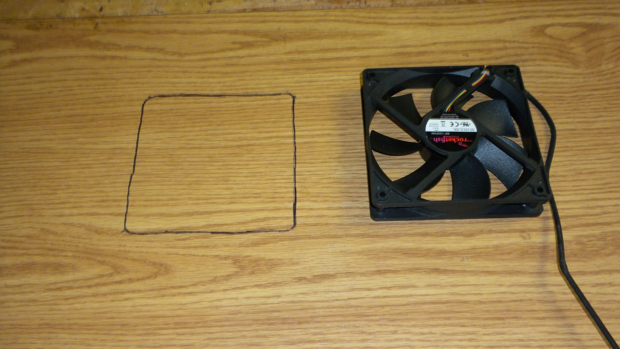 Creating a Custom Desk Fan / Laptop Cooler! 6 Steps Instructables