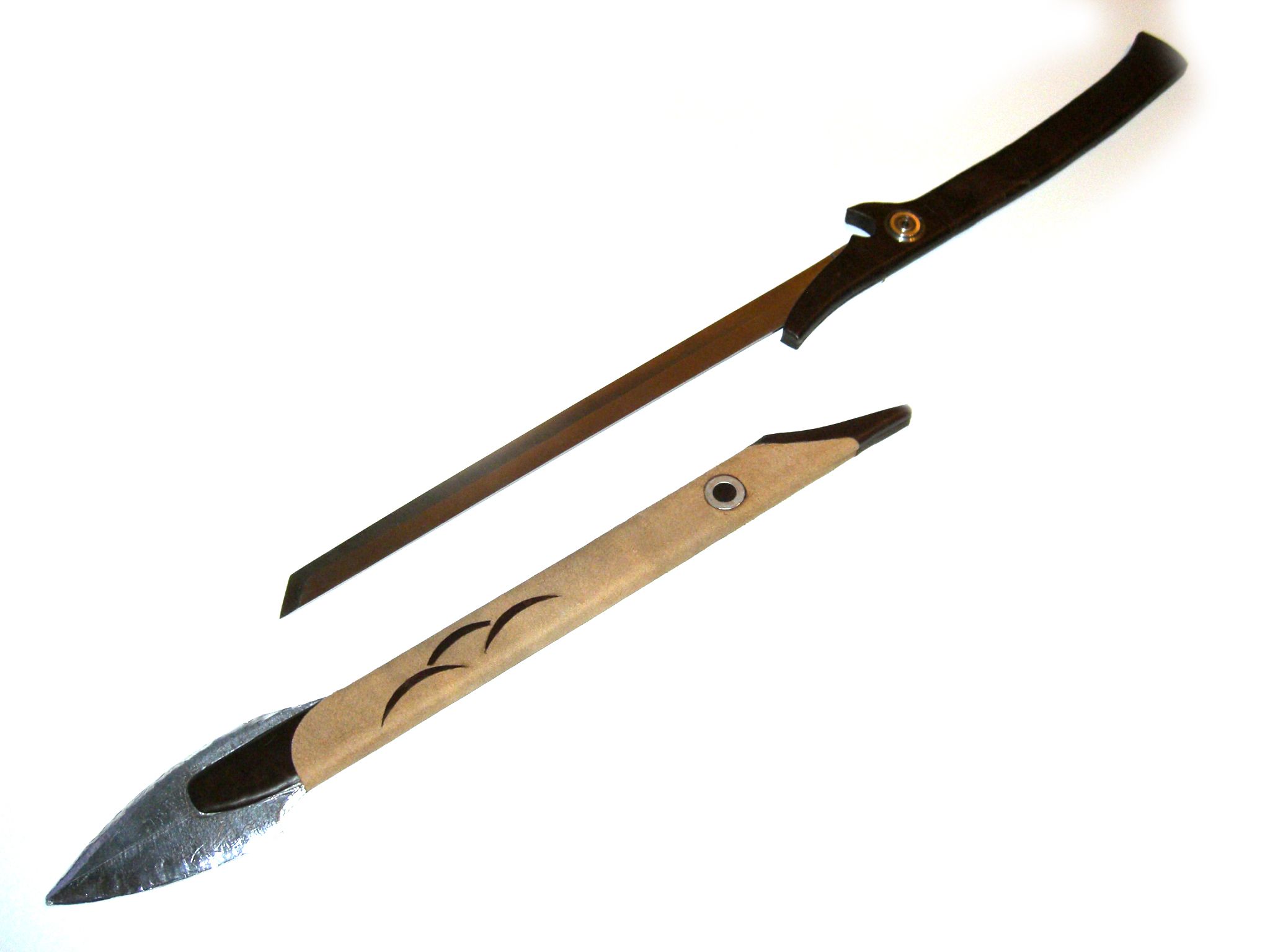 The Liquid Blade of the Three Deserts