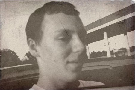 How to Make Your Photo Look Old (2 Methods)