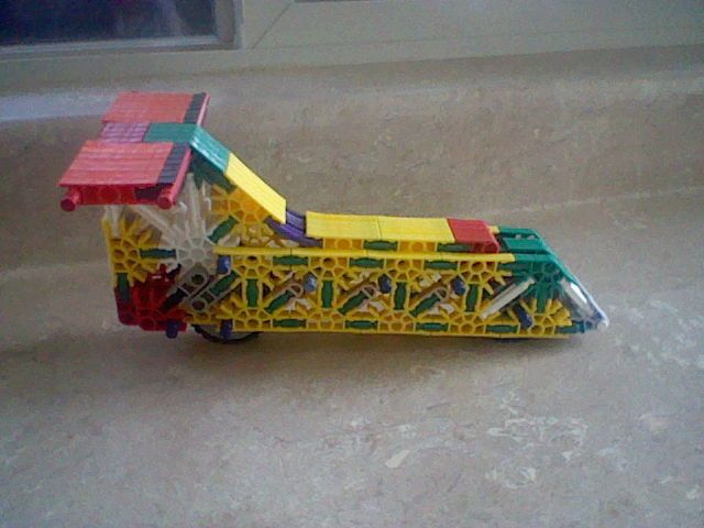 K'nex Racer (T.N.K.I.T Entry)
