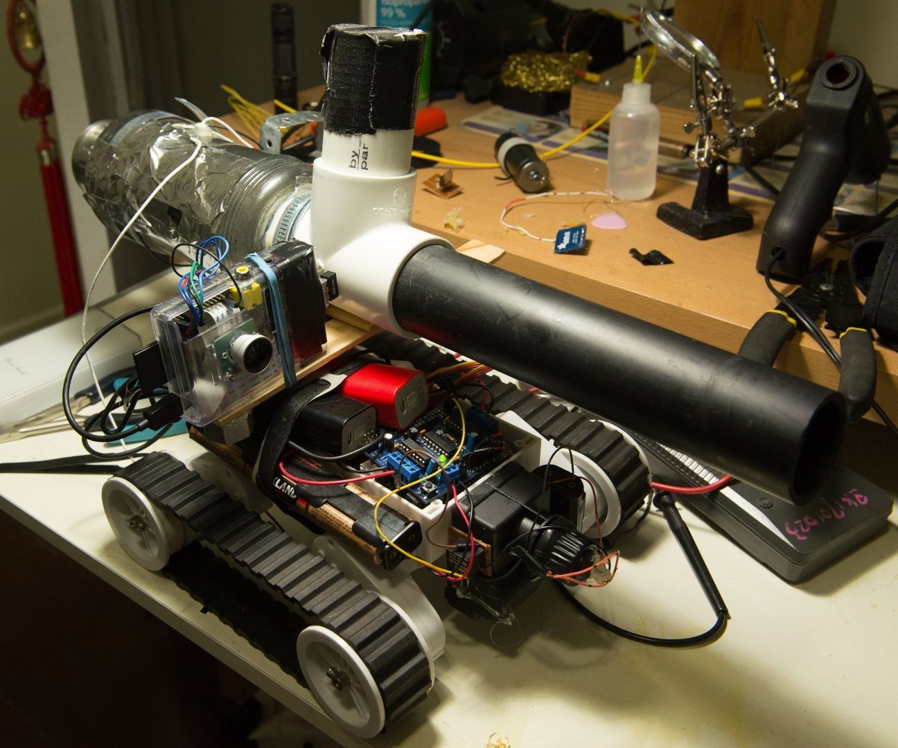 PiTank - a Web Controlled Tank With Cannon and Live Video Stream