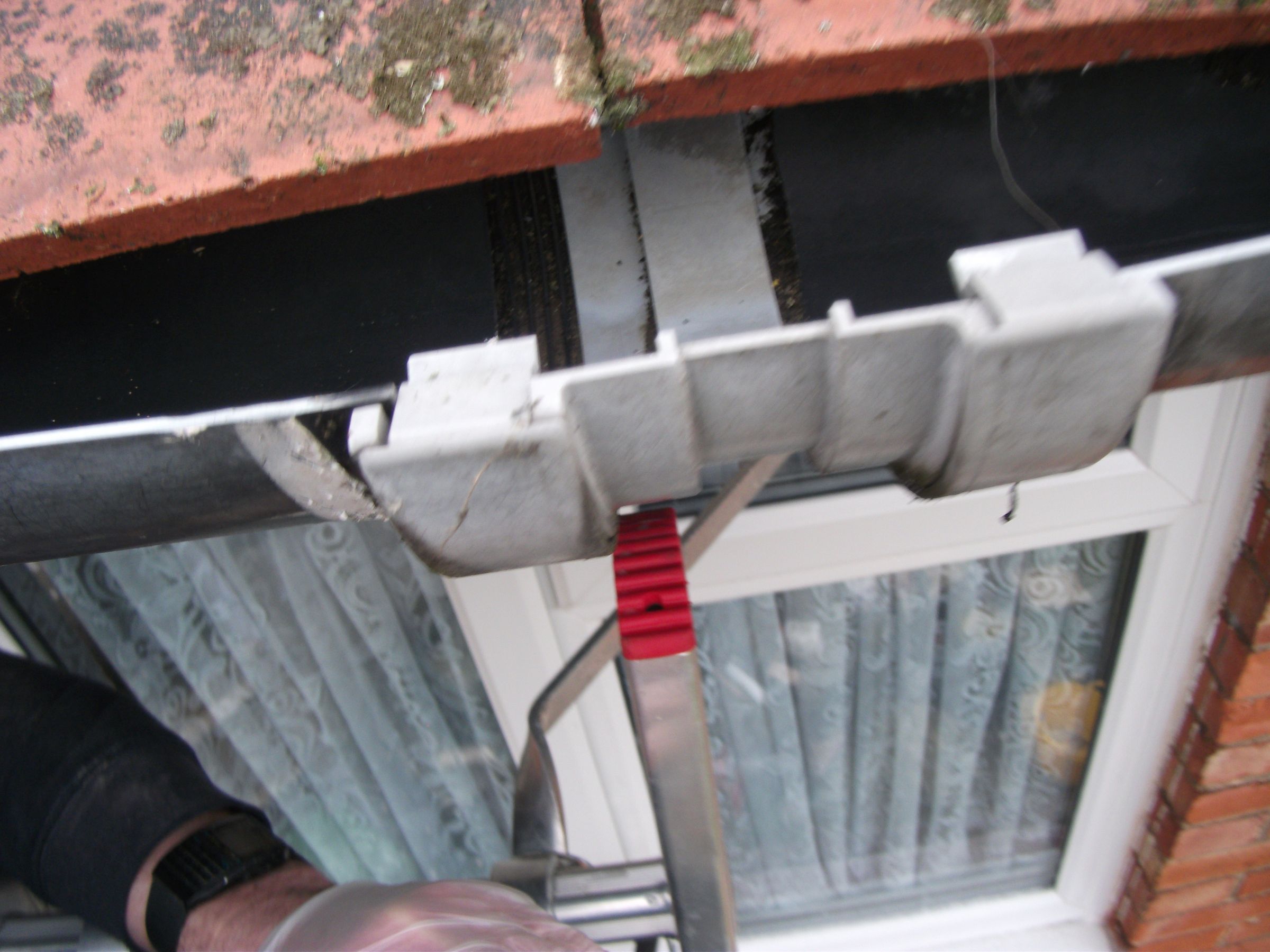 How to Repair a Leaking Gutter Union Joint (and Poly Tunnel) : 14 Steps ...