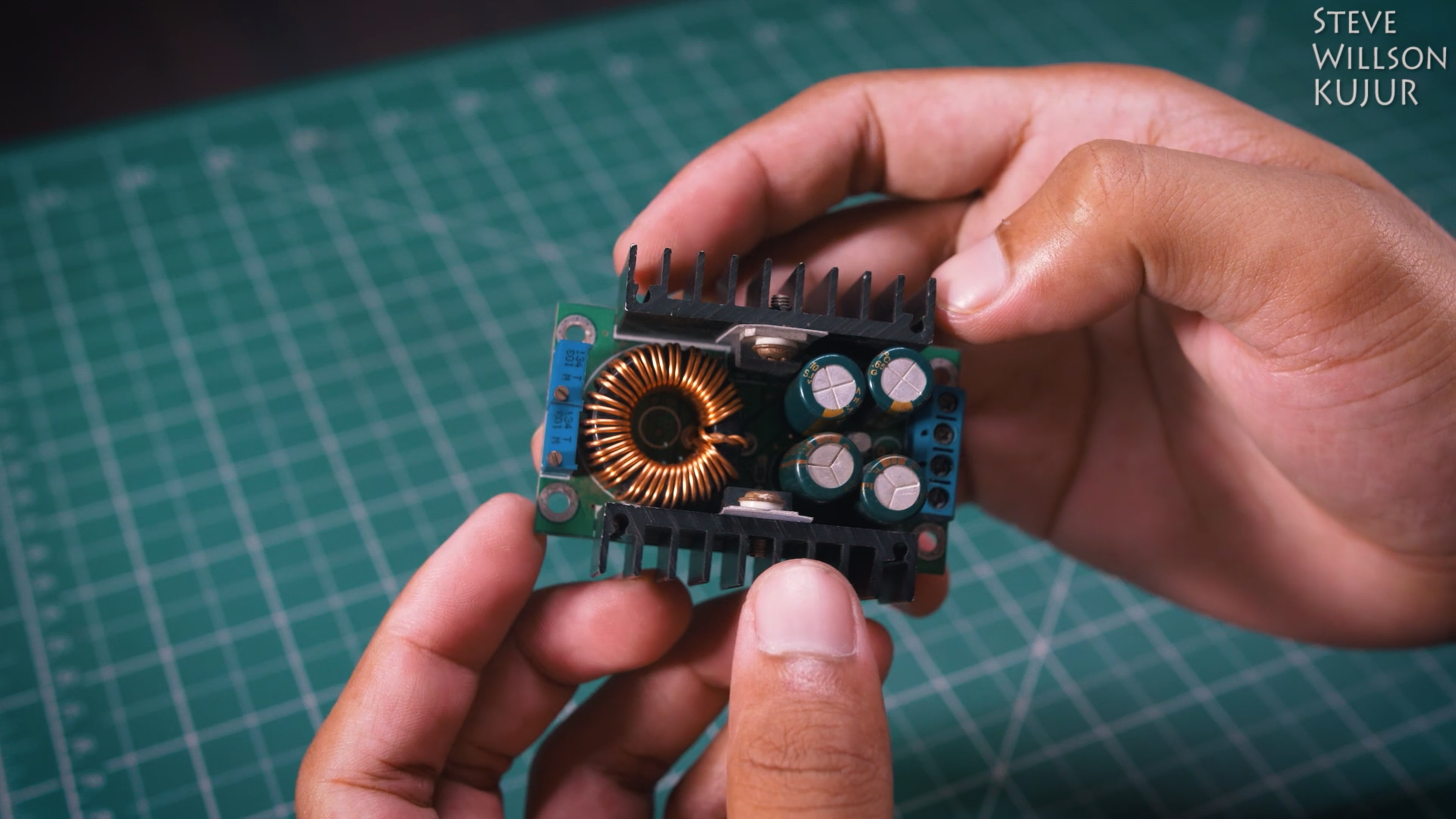 DIY Lithium Battery Charger : 15 Steps - Instructables