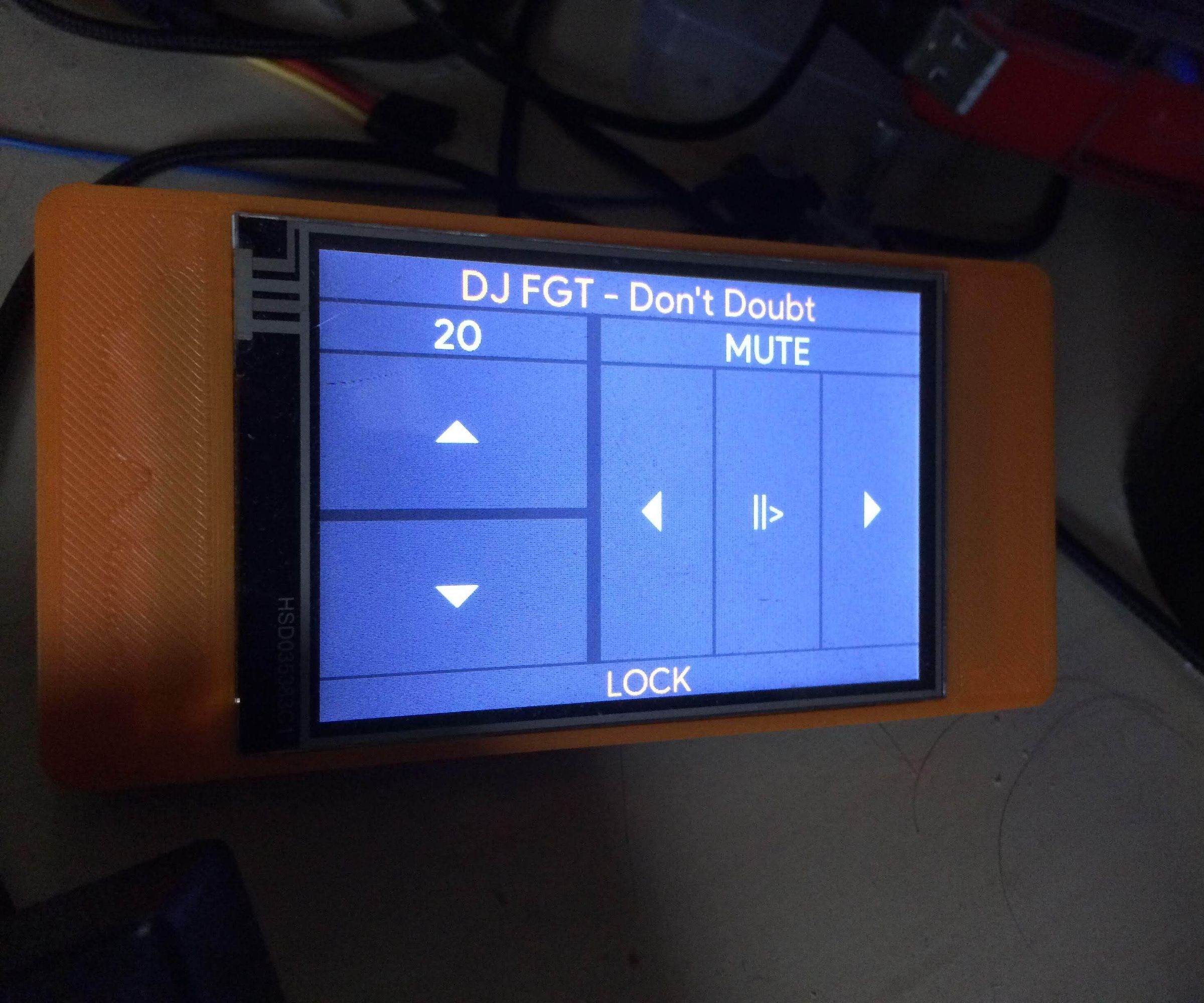 Nextion 3.5 PC Control Deck