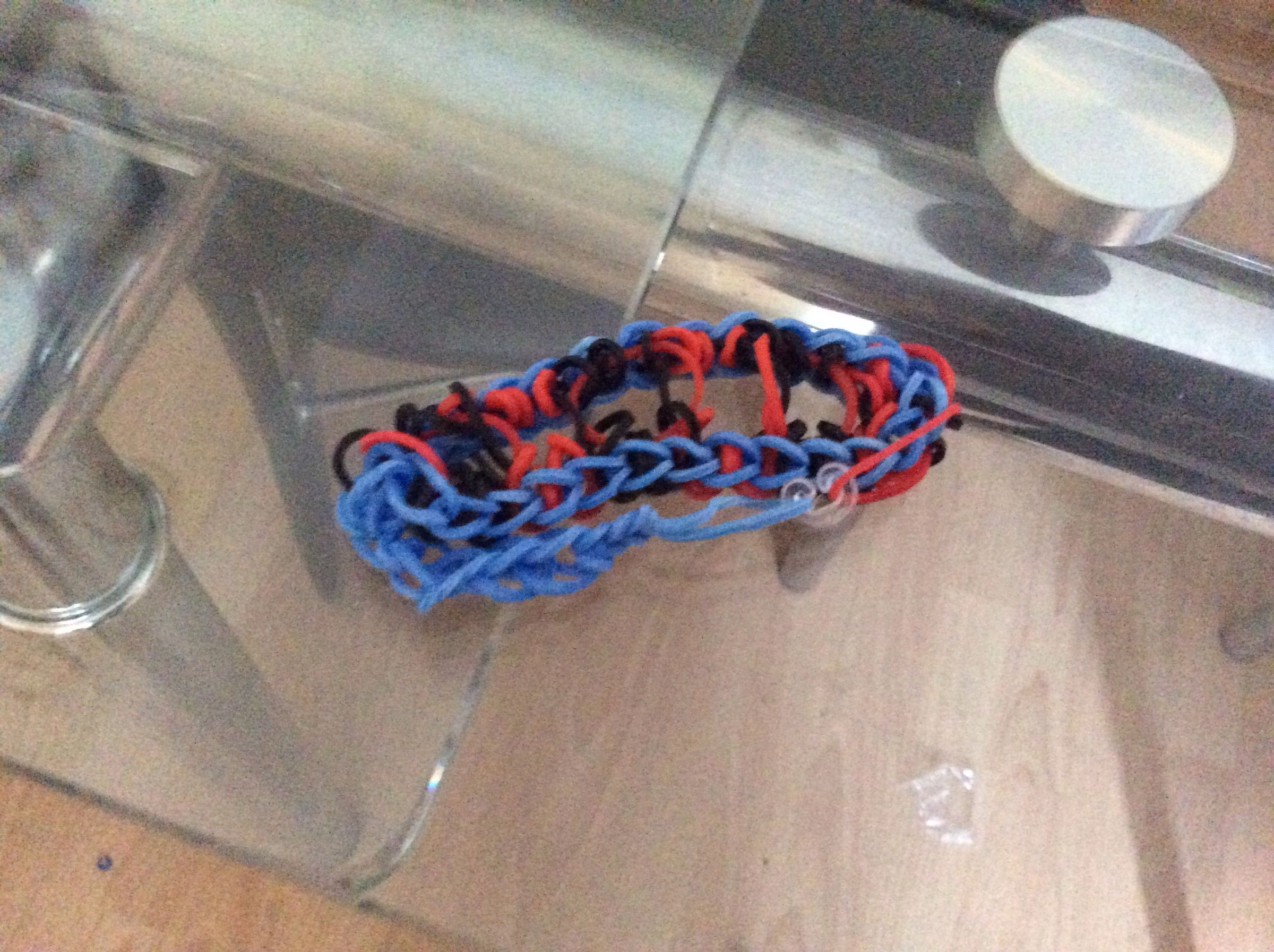 Loom Hole Band