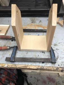 Glueing/ Screwing