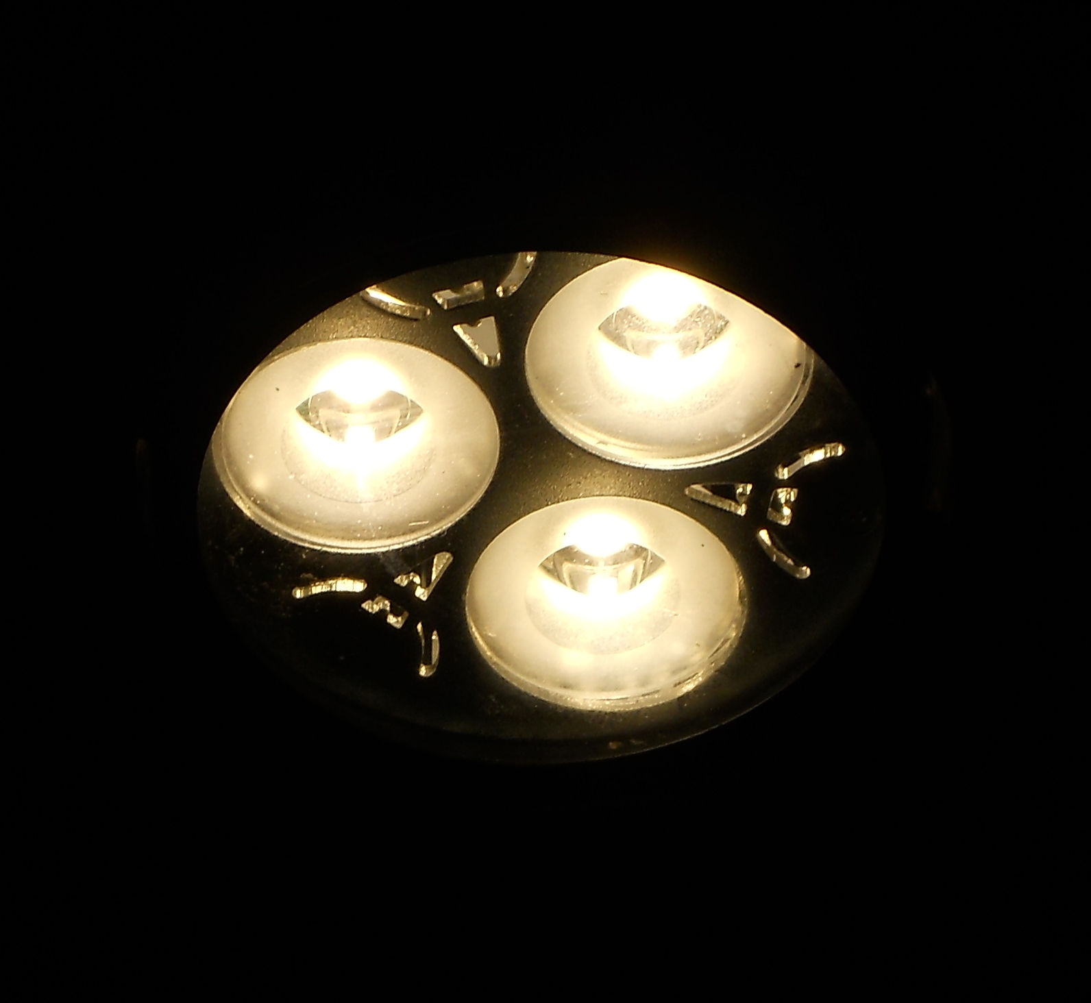 YALK - Yes Another Led Kitchen