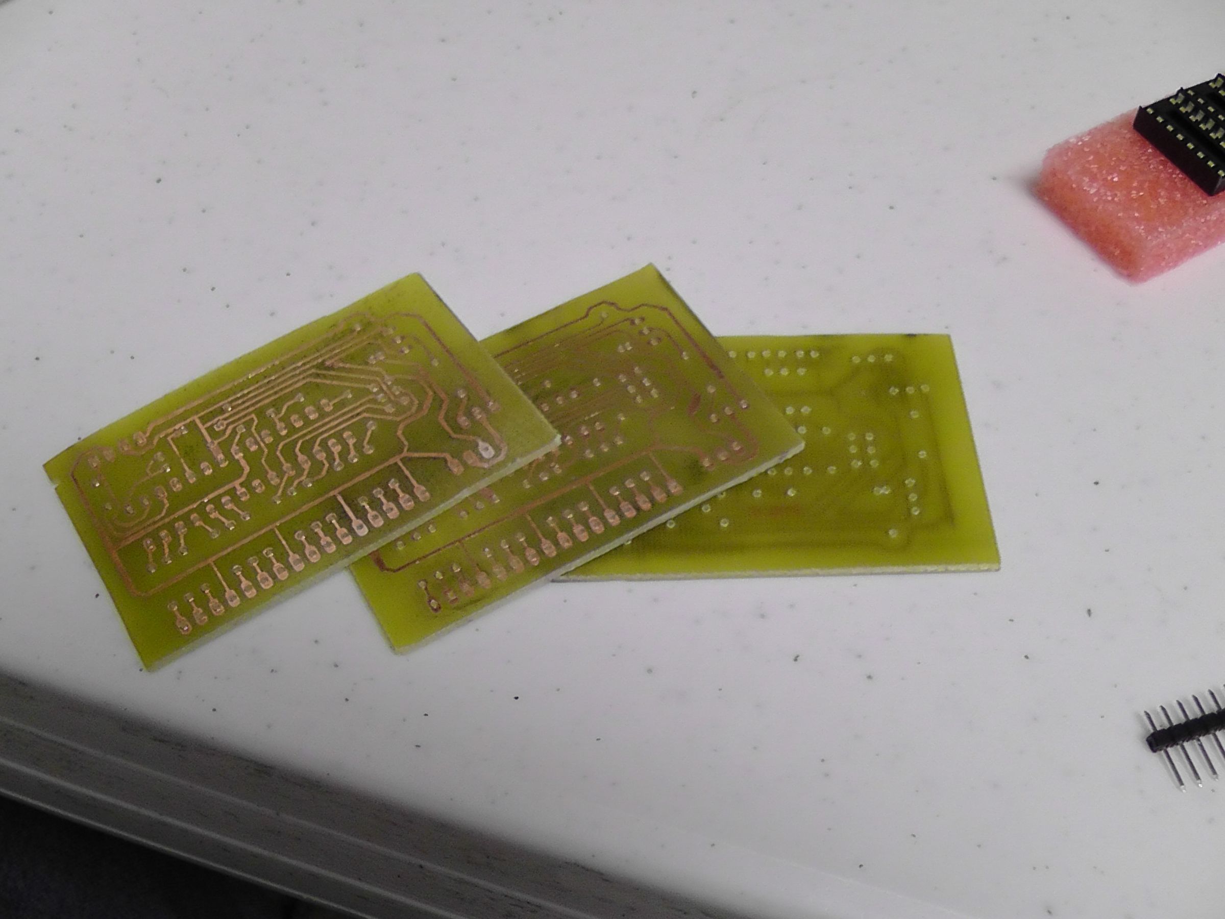 FanBus Digital Fan and LED Interface for PC : 7 Steps - Instructables