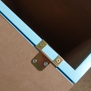 Attach the Lid, Handles and Castors