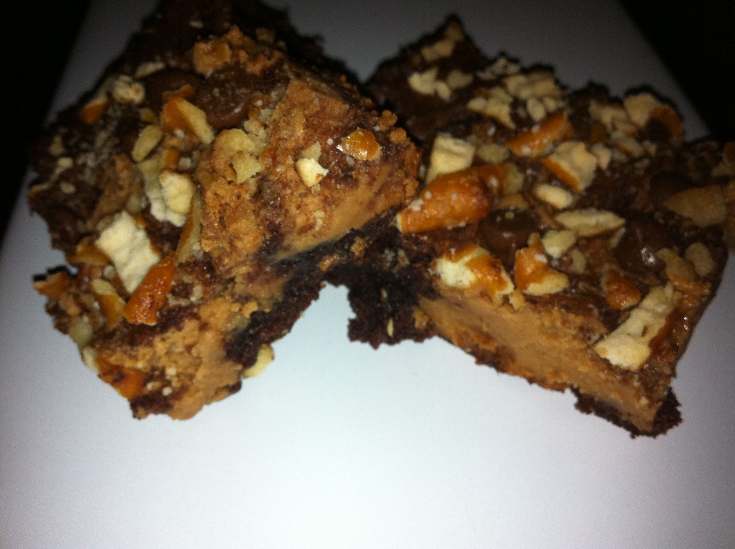 Peanut Butter Pretzel Brownies