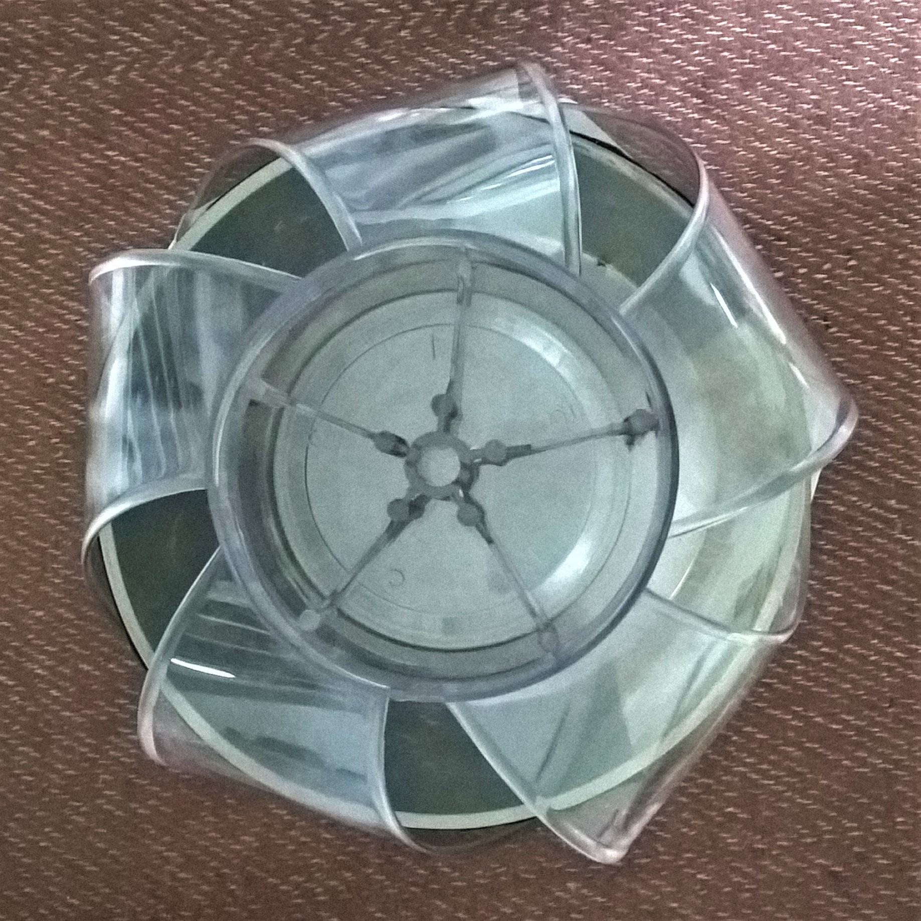 Fan Blade Lampshade 3 Steps Instructables