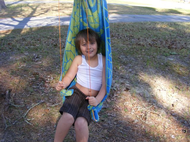 Super-easy Paracord Camp Chair