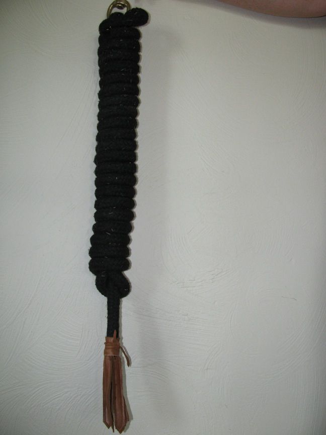How to Make a 15' Lead Rope W/ Leather Popper