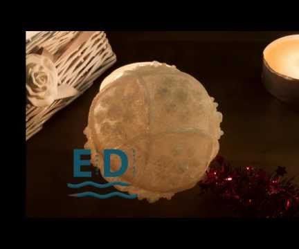 A 3Dprinted Christmas Bauble