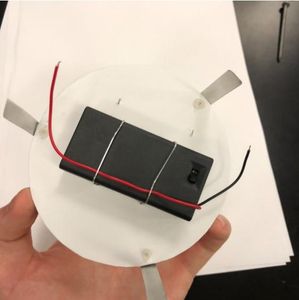 Attaching the Battery Pack