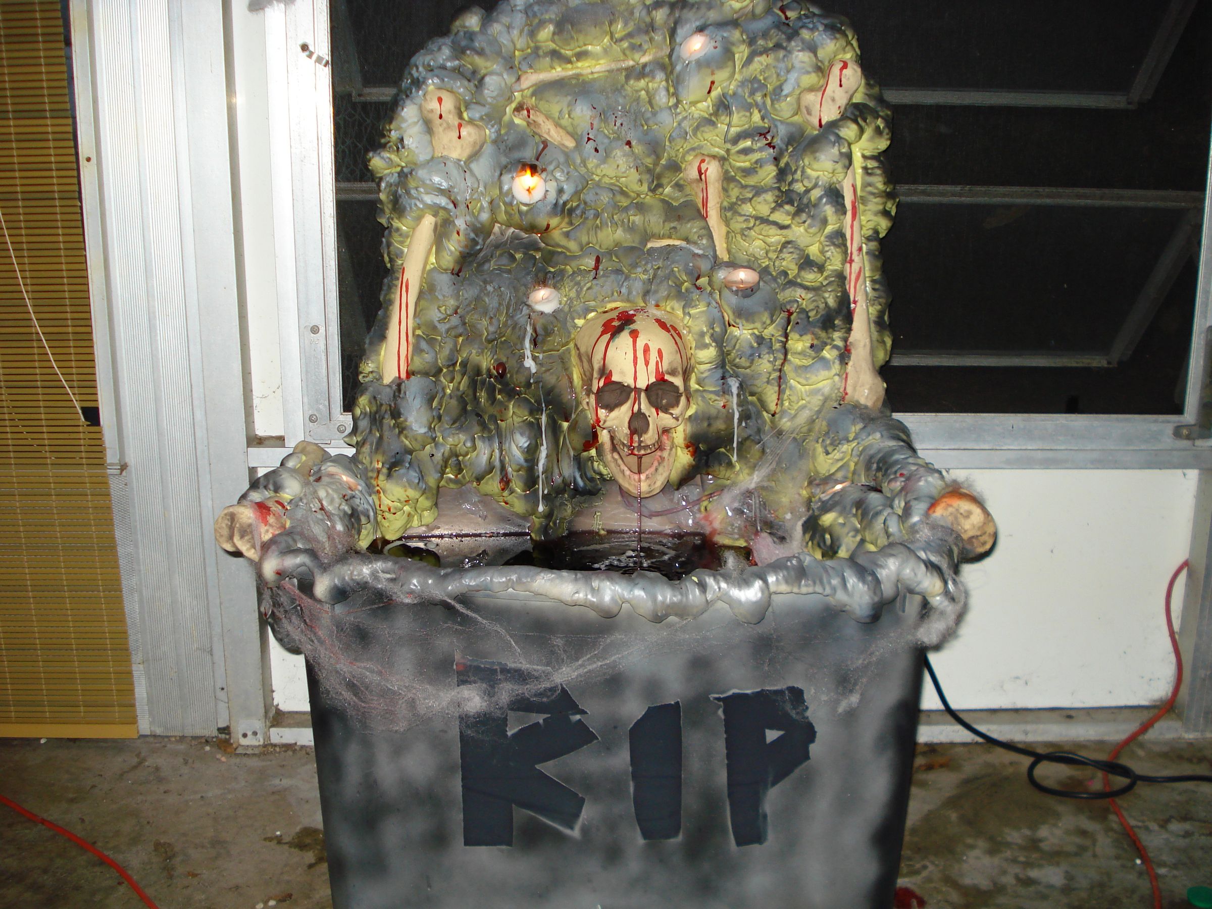 Halloween Bloodbath Fountain