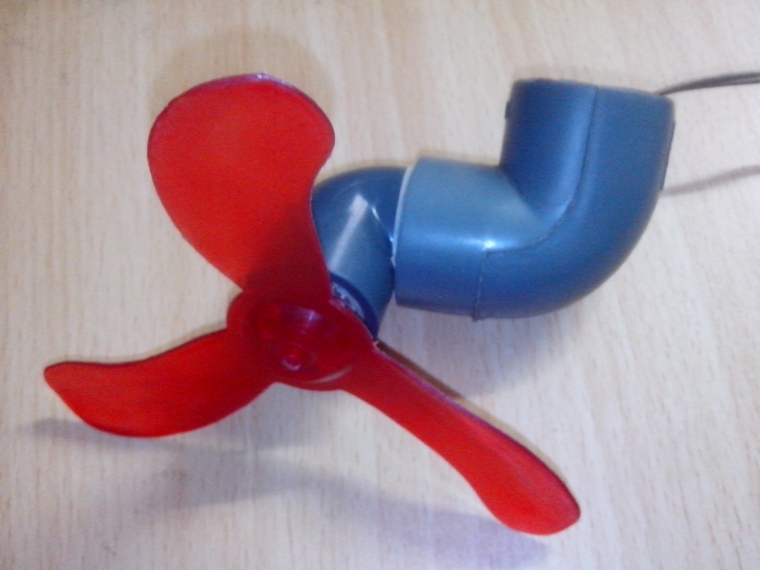 USB Fan ,zero Cost Instructables