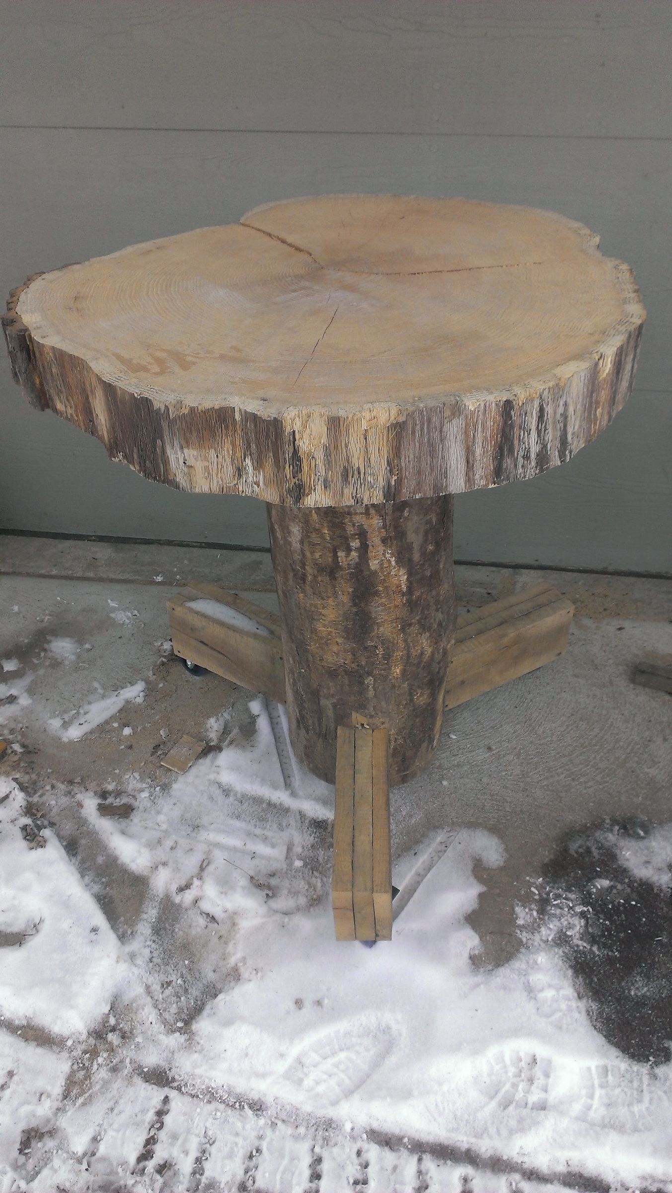  Lumberjack Bar Table