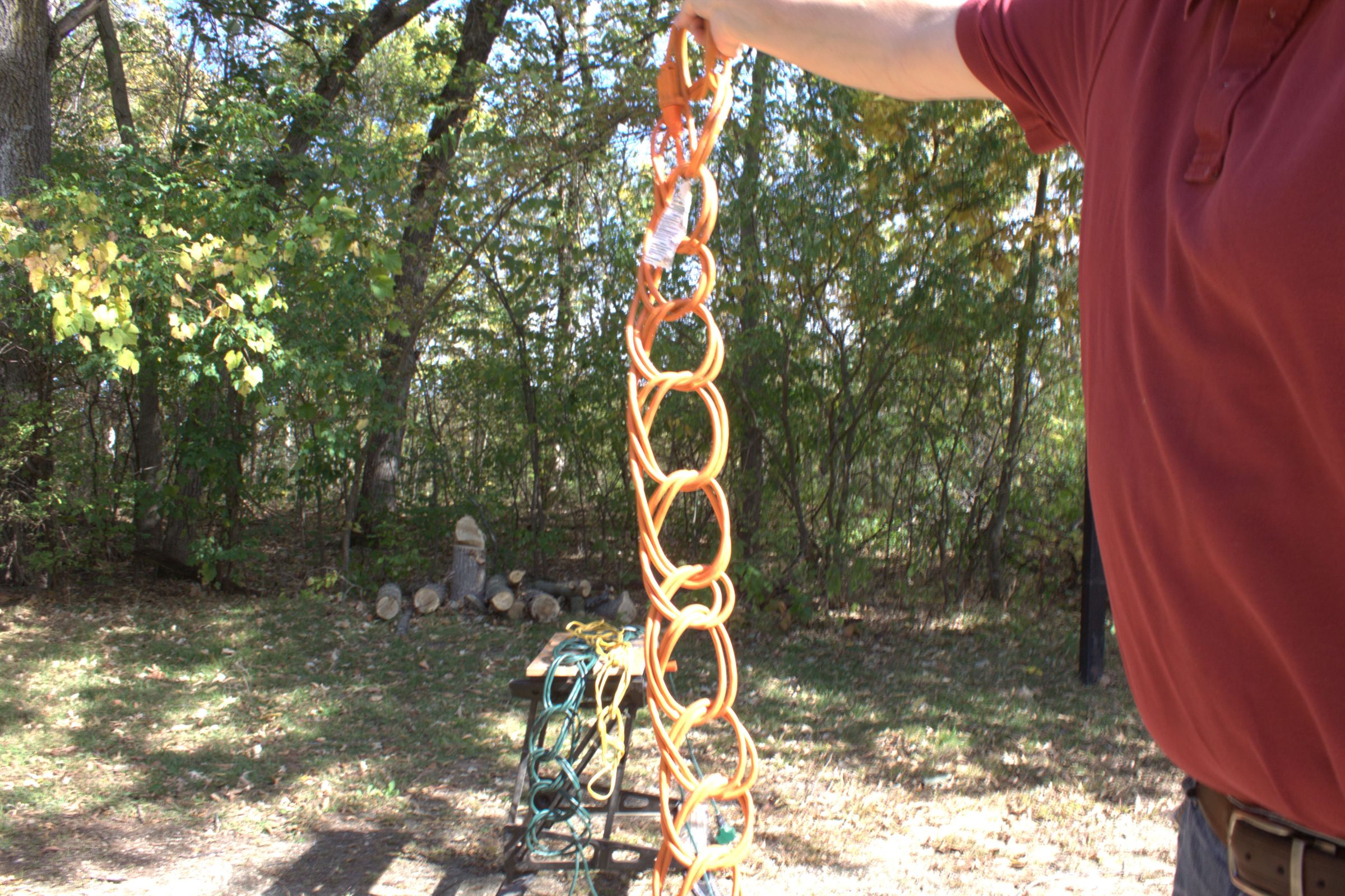 How to Coil Extension Cords With the "Shepherd's Knot"