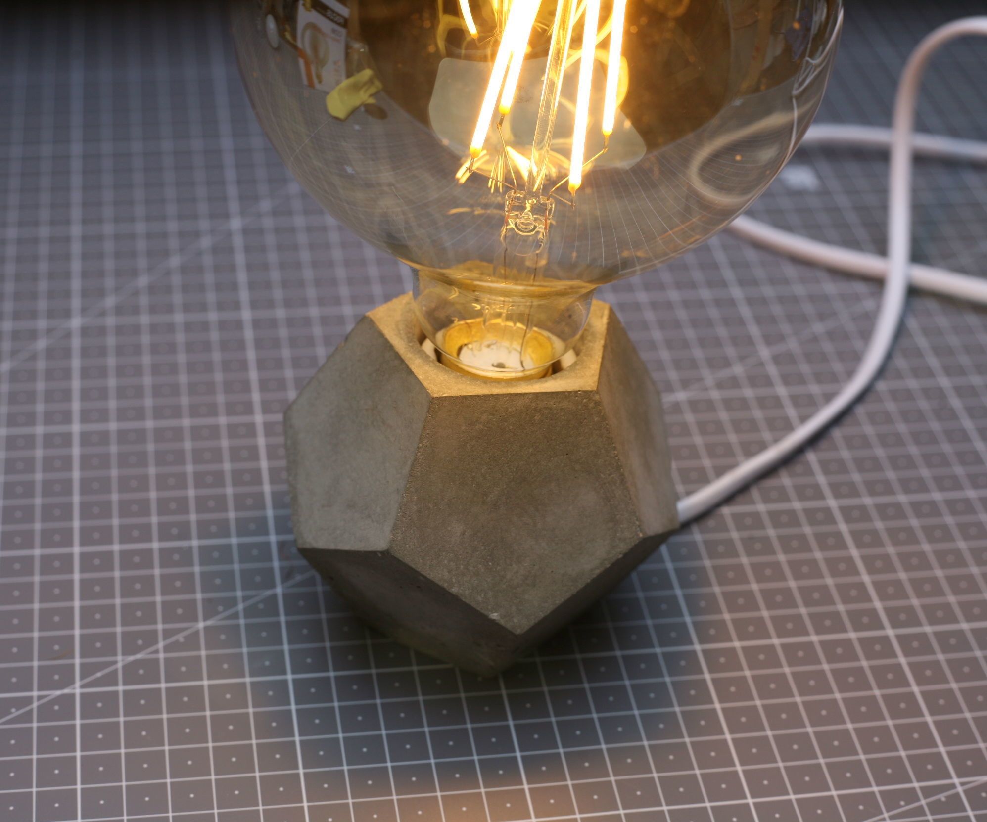 Dodecahedron Concrete Lamp