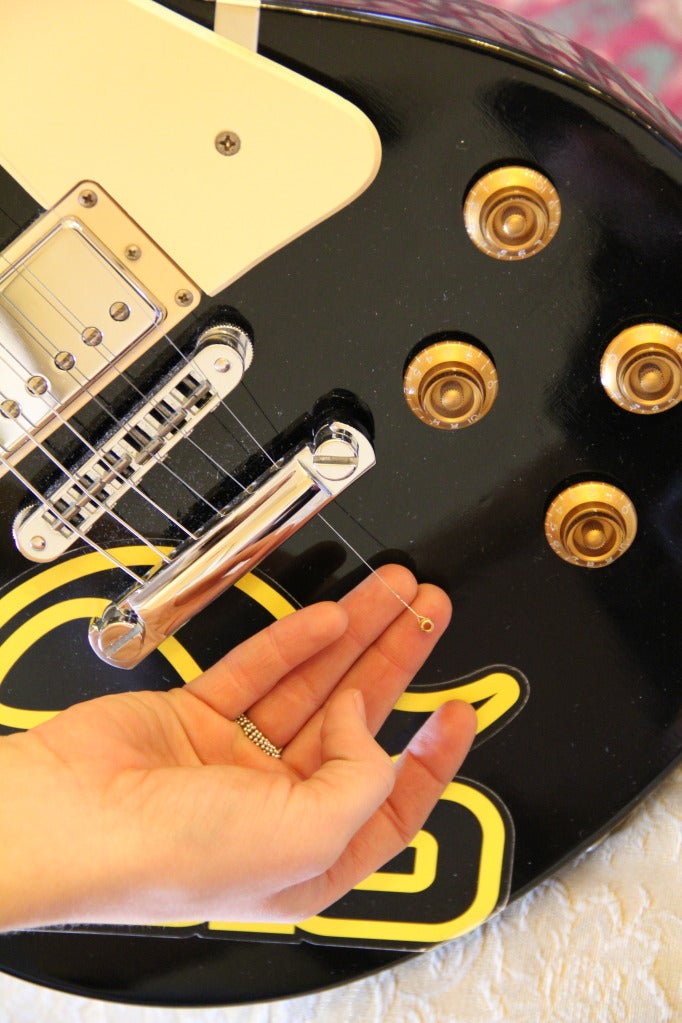 Replacing a String on a Guitar 12 Steps (with Pictures) Instructables