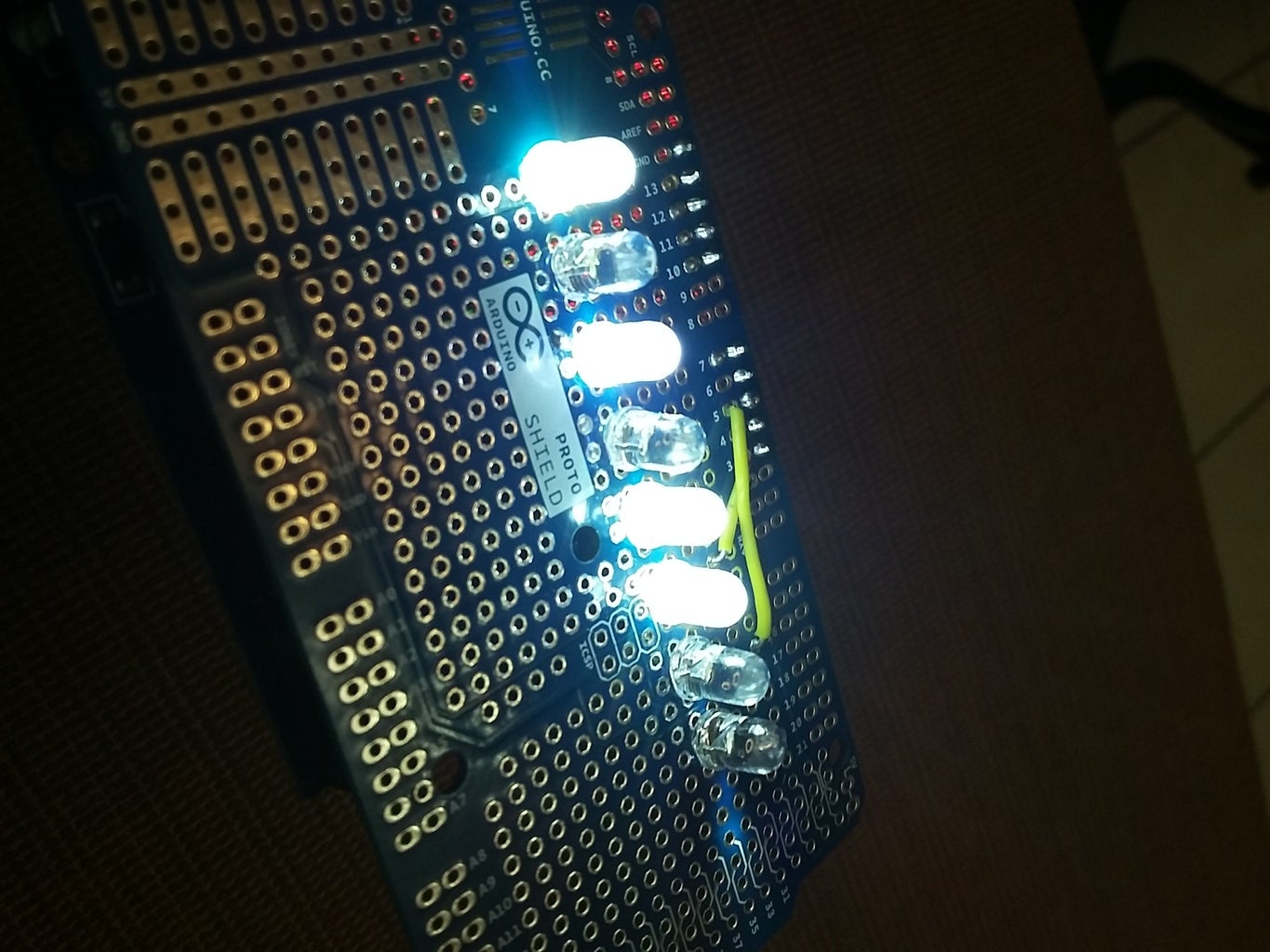 8 Bits Arduino Binary Counter : 6 Steps - Instructables